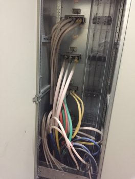 深刻な時には間の短い道の現象が現れることができます