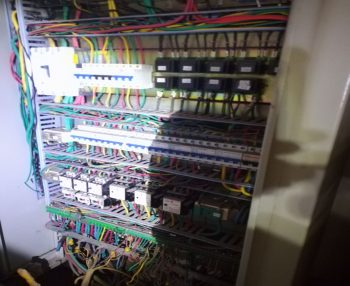 電気ショートからの、火災事故誘発の危険性